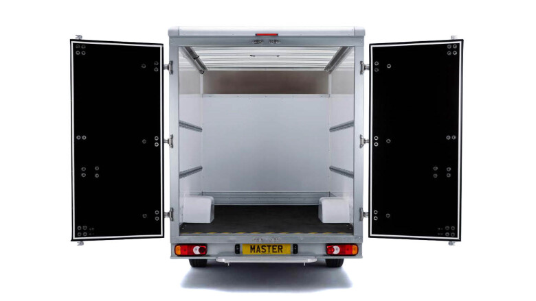 Renault Master Lwb Diesel Fwd LL35dCi 150 Advance Low Roof Luton Low Loader